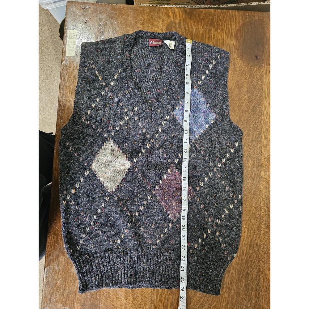 Vintage Bachrach Sweater Vest Mens Medium Gray Argyle Knit Wool Pullover 80s - Picture 4 of 5